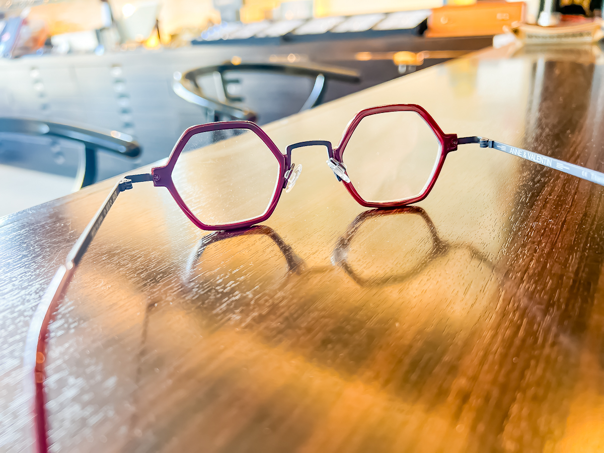 お値下げしました⭐︎アンバレンタイン　フランス 六角形サングラス　眼鏡 お値下げしました⭐︎アンバレンタイン フランス 六角形サングラス