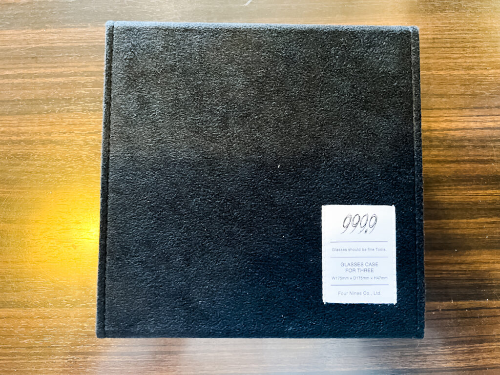999.9
フォーナインズ
コレクションケース
3本収納
BLACK
黒色