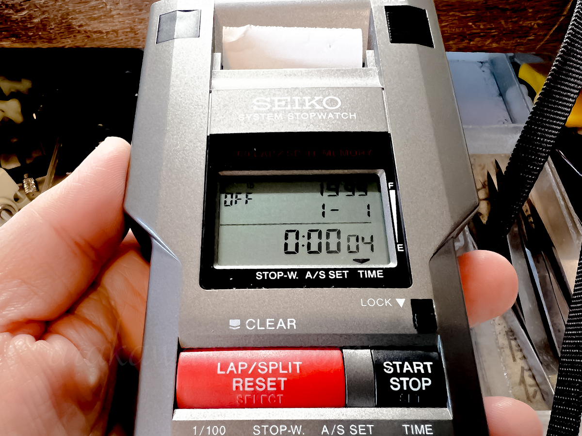 こんな時計?!ストップウォッチの電池交換なども承ります!SEIKO STOPWATCH電池交換