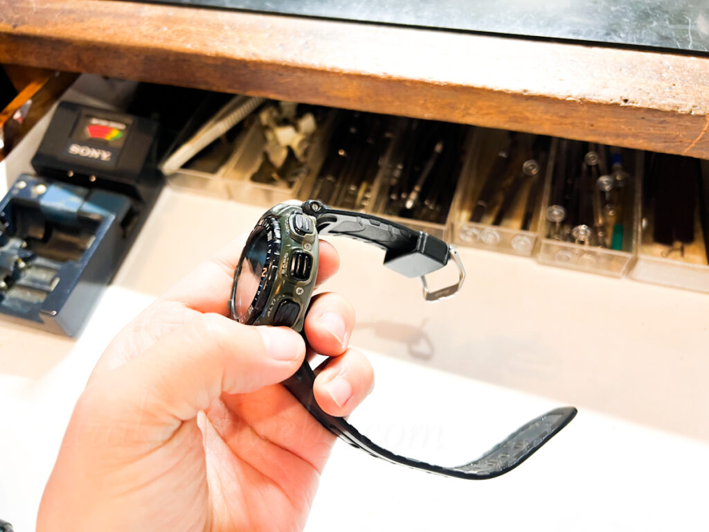 PRG-40
カシオ
プロトレック
電池交換