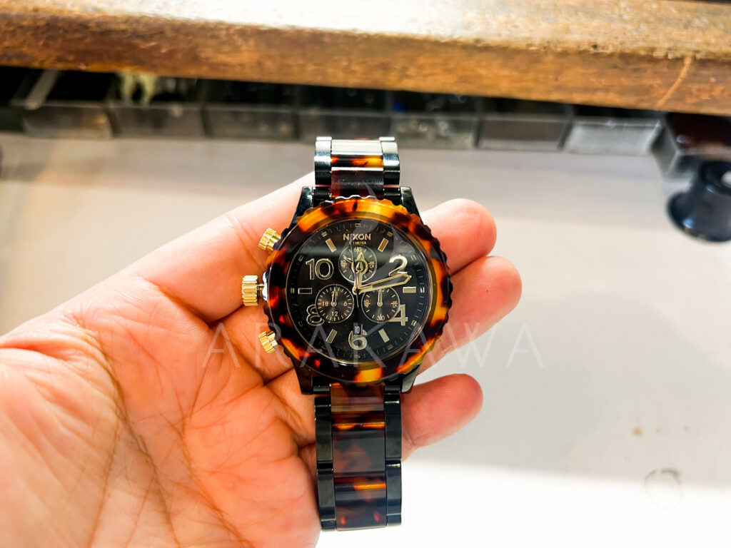 NIXON
ニクソン
電池交換