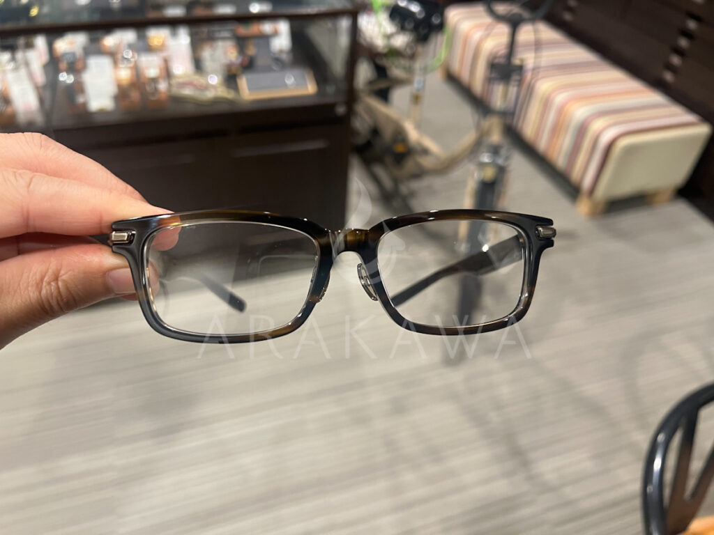 FOURNINES
NPM-147
COL8103