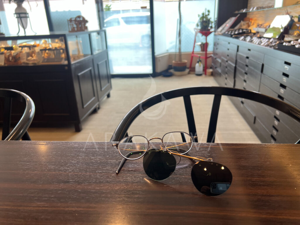 アイバン
E5
クリップオン