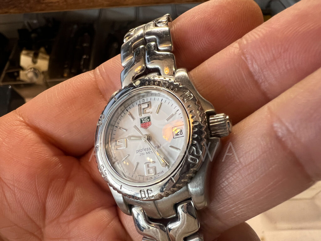 タグホイヤー電池交換
TAGHEUER
電池交換
静岡