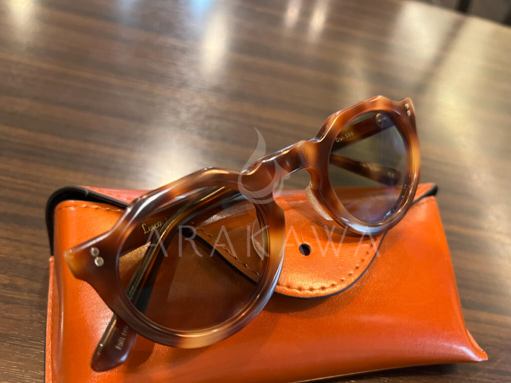 レスカサングラス
LESCA
EYEWEAR
静岡