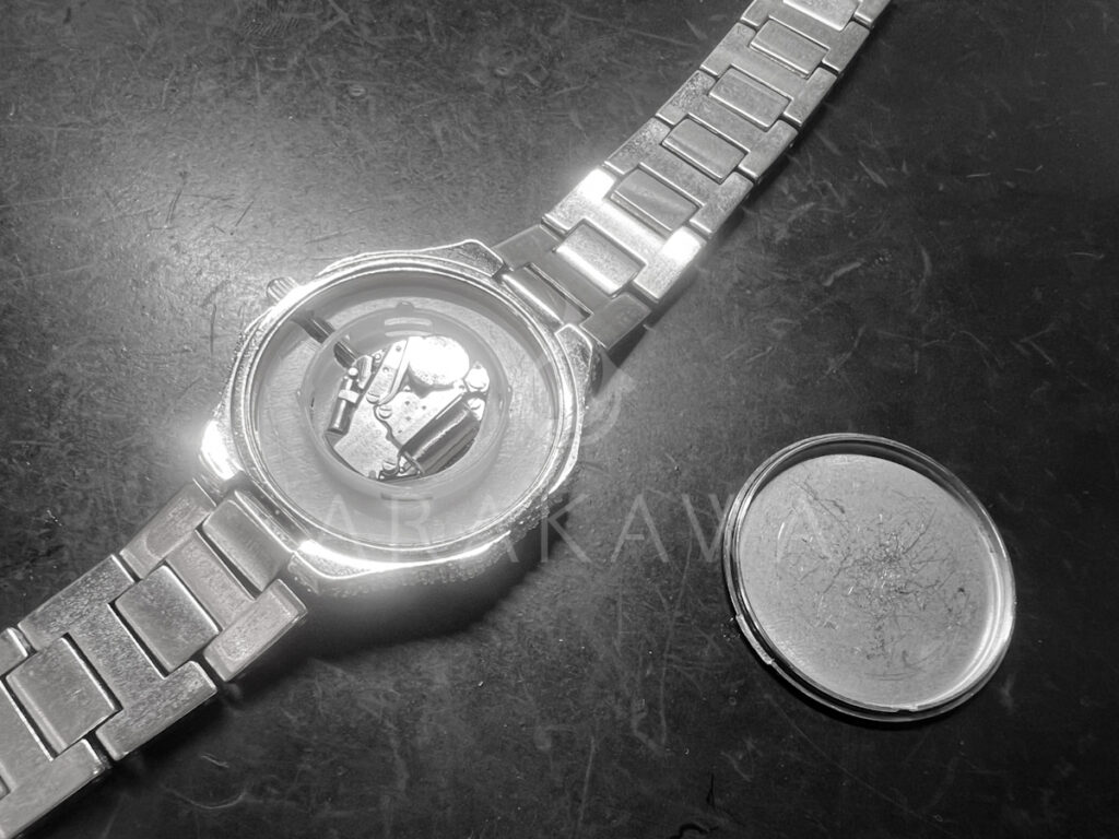 Louis Lasserre
クリスタル
天然石
腕時計
時計修理