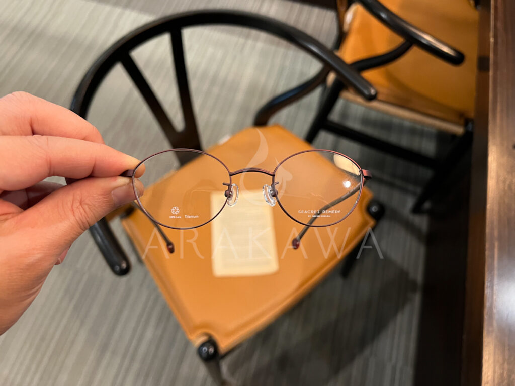 S-049RLCOL12
ワインブラウンマット
SEACRETREMEDY