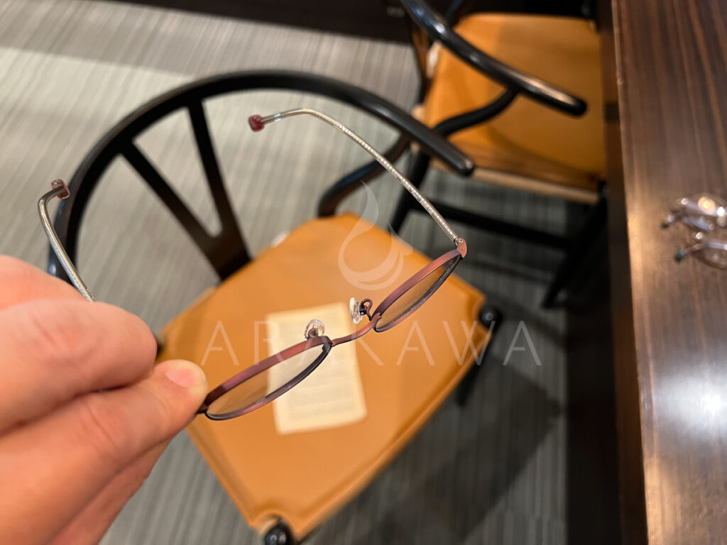 ワインブラウンマット
S-049
シークレットレメディ
荒川時計店