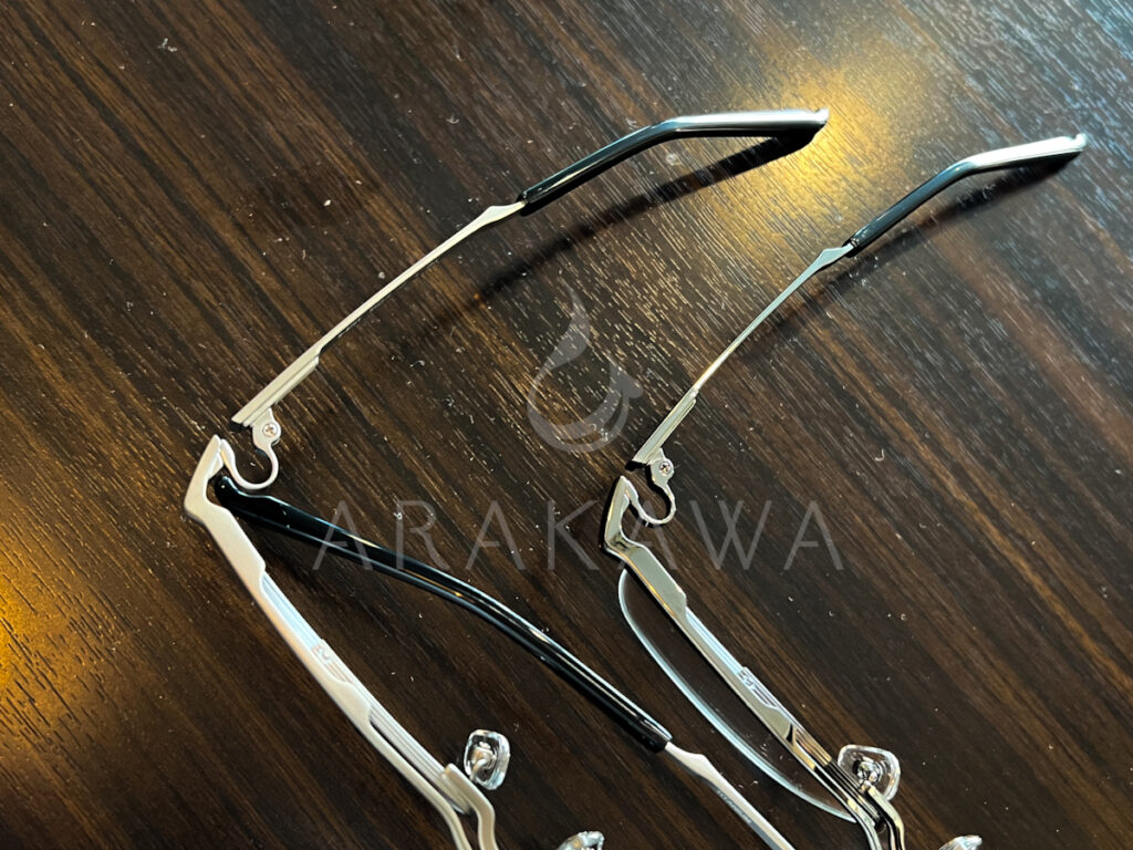 逆Rヒンジ
フォーナインズ
S-876T  ARAKAWA