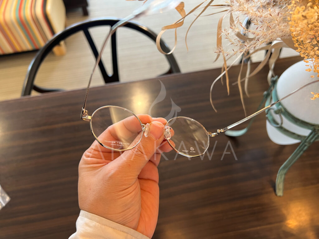 SEACRETREMEDY
S-081
カシスブラウン
シークレットレメディ