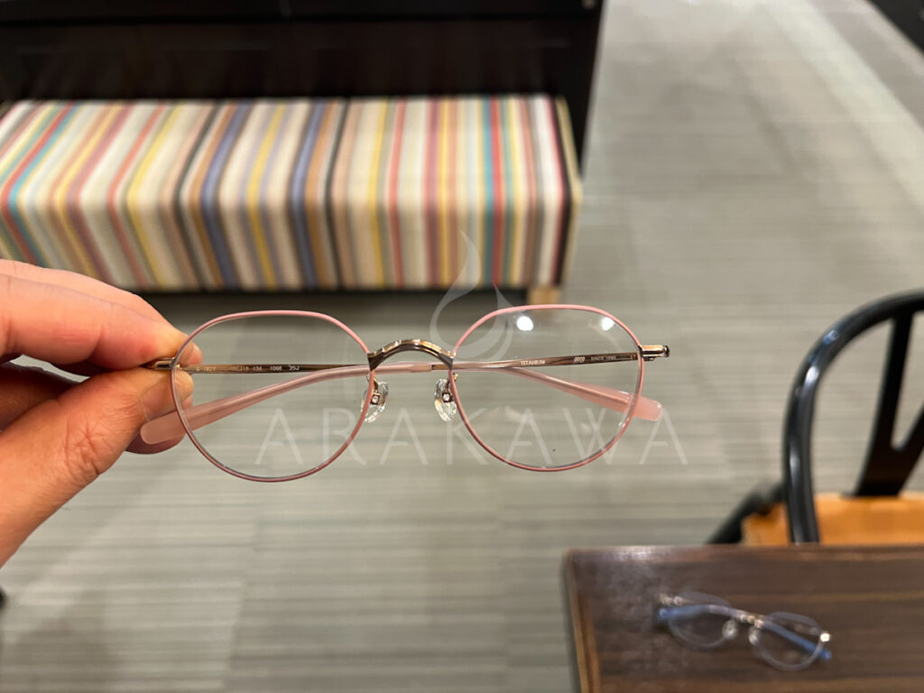 クラウンパントデザイン
フォーナインズ
静岡