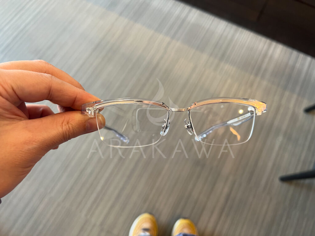 M-802
COｌ２０００