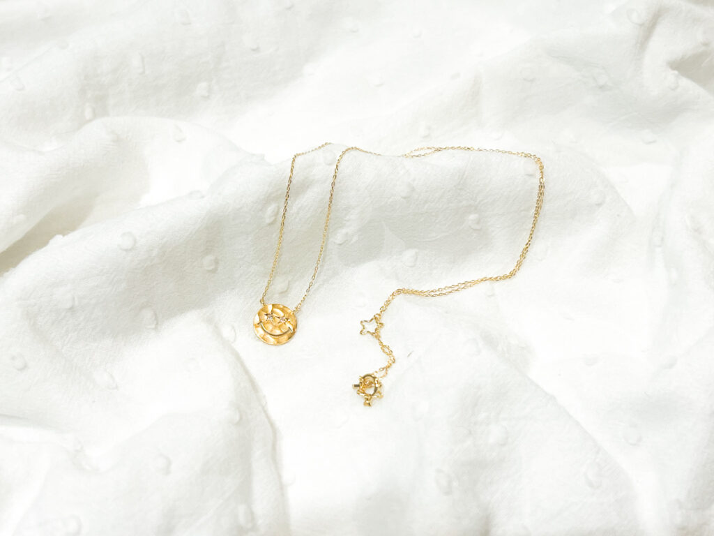 STARJEWERLY
スタージュエリー
静岡