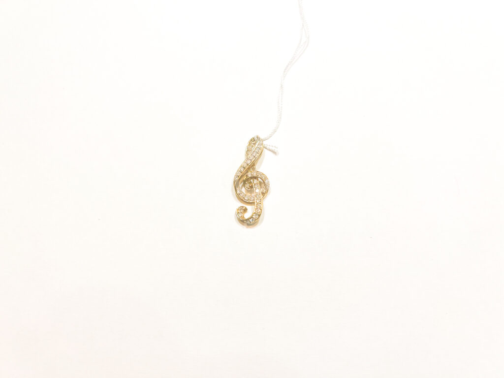 ト音記号デザイン
ダイヤモンド
K18
ネックレス
貴金属