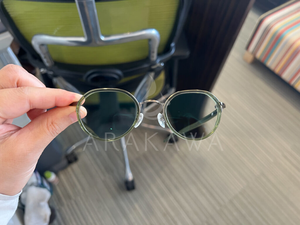 M-170
調光レンズ
フォーナインズ