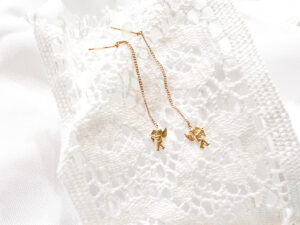 K18 エンジェル ピアス 一点もの