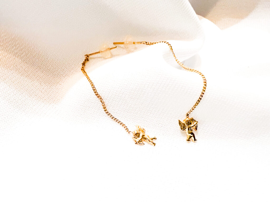 天使ピアス
K18
ジュエリー
静岡
荒川時計店