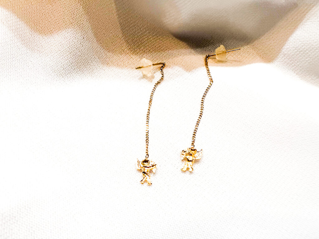 K18
ピアス
天使
ANGEL
貴金属
ジュエリー